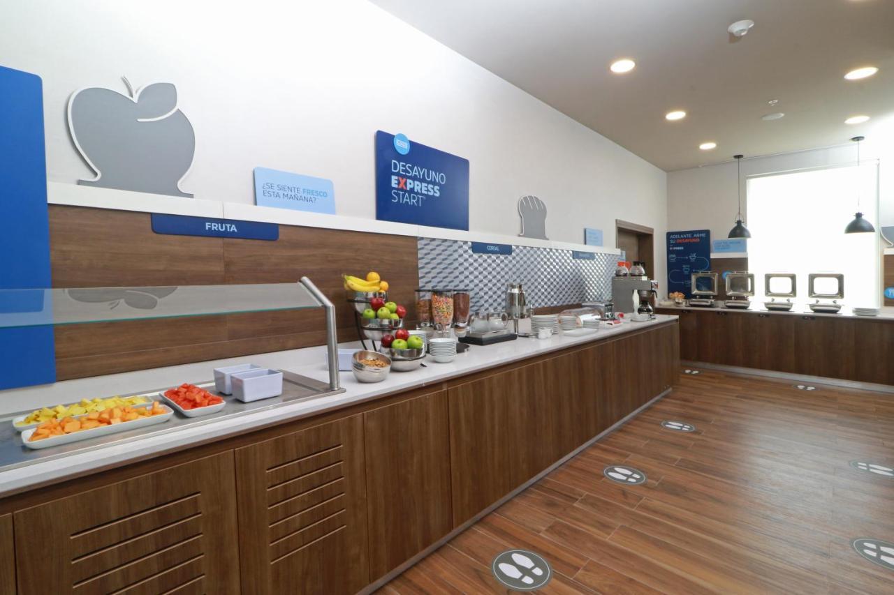 Holiday Inn Express - Monterrey - Fundidora By Ihg Exterior foto