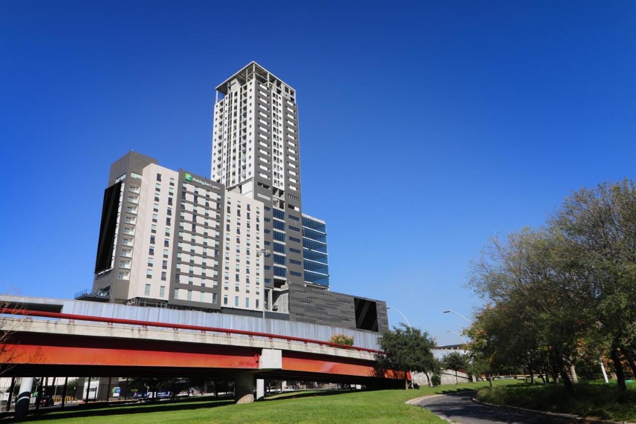 Holiday Inn Express - Monterrey - Fundidora By Ihg Exterior foto