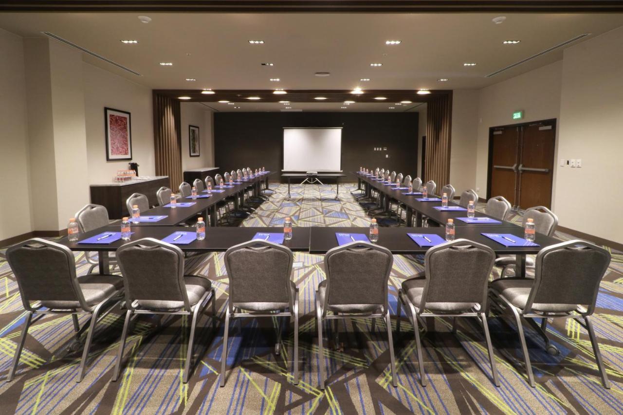 Holiday Inn Express - Monterrey - Fundidora By Ihg Exterior foto
