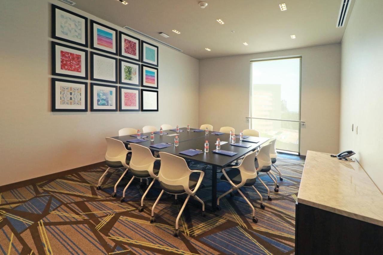 Holiday Inn Express - Monterrey - Fundidora By Ihg Exterior foto