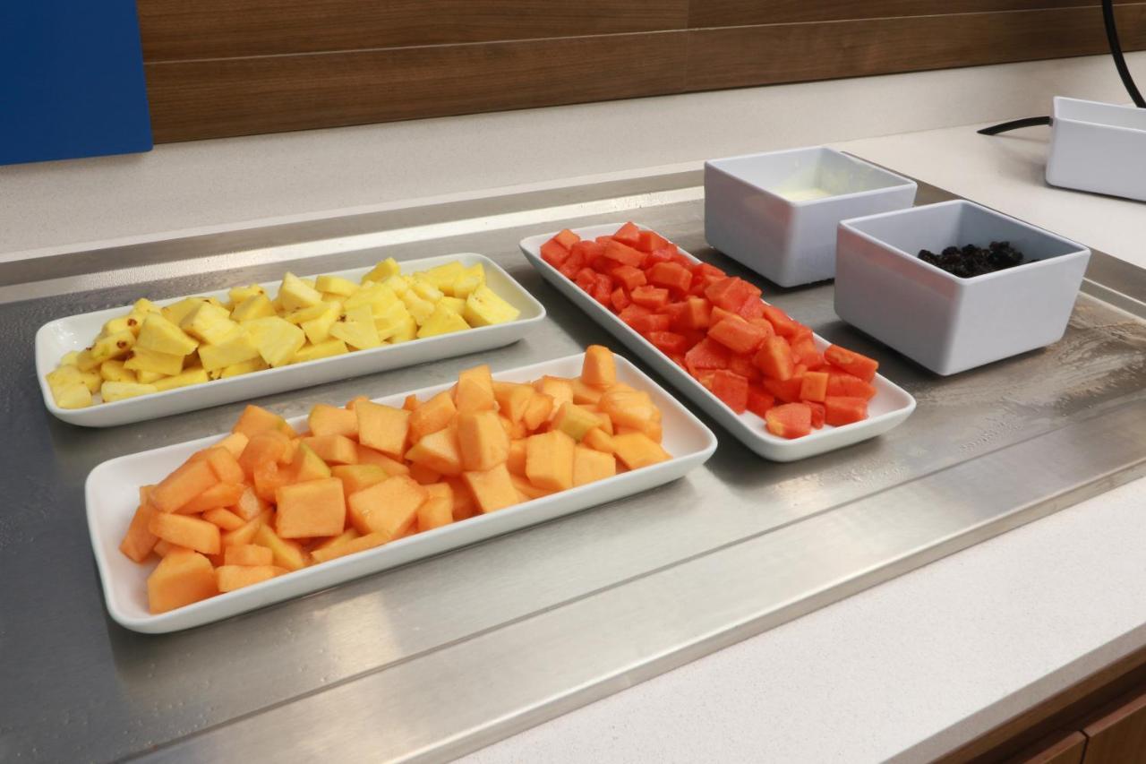 Holiday Inn Express - Monterrey - Fundidora By Ihg Exterior foto