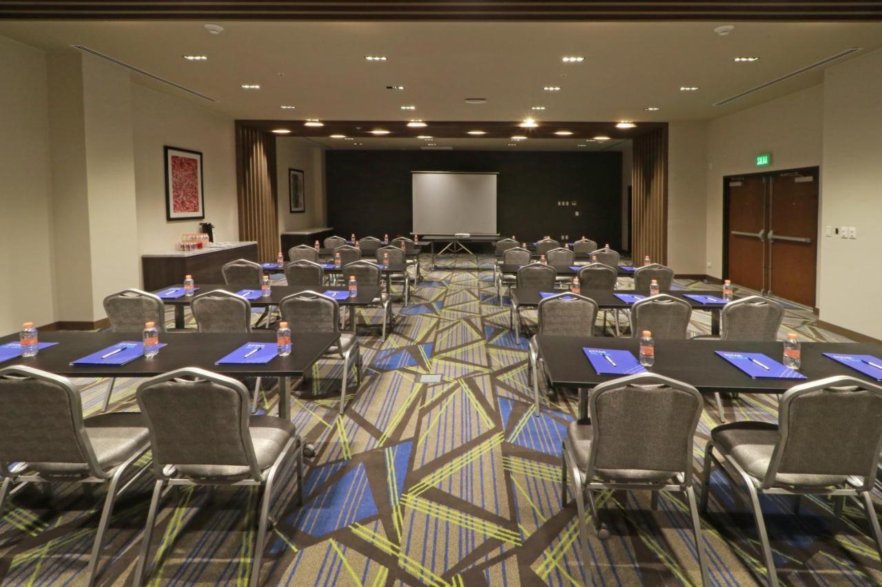 Holiday Inn Express - Monterrey - Fundidora By Ihg Exterior foto